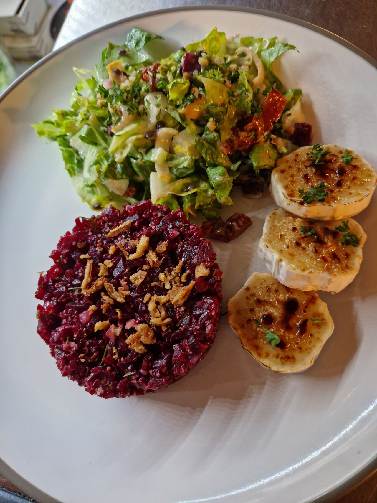 Rote-Bete-Ziegenkäse-Tartar