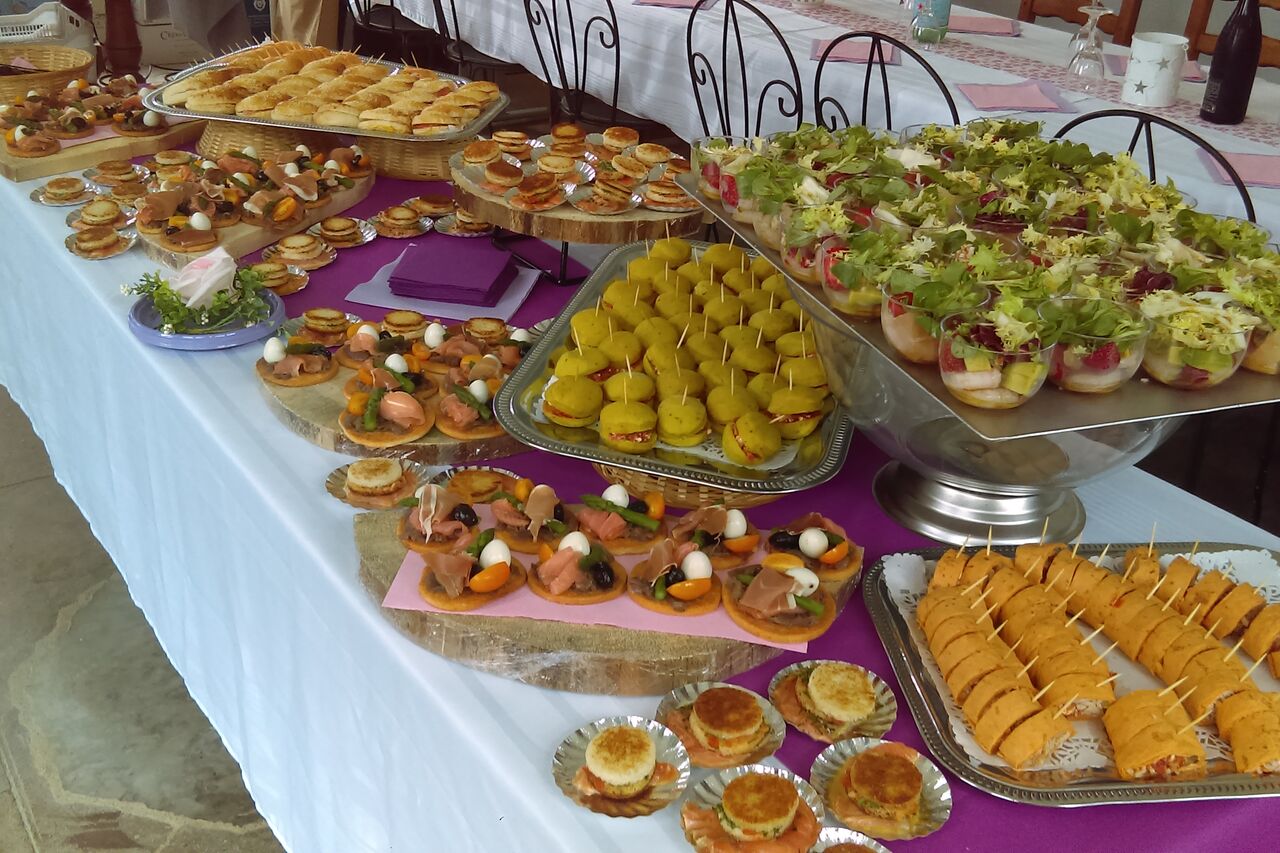 Nous sommes à vos cotés