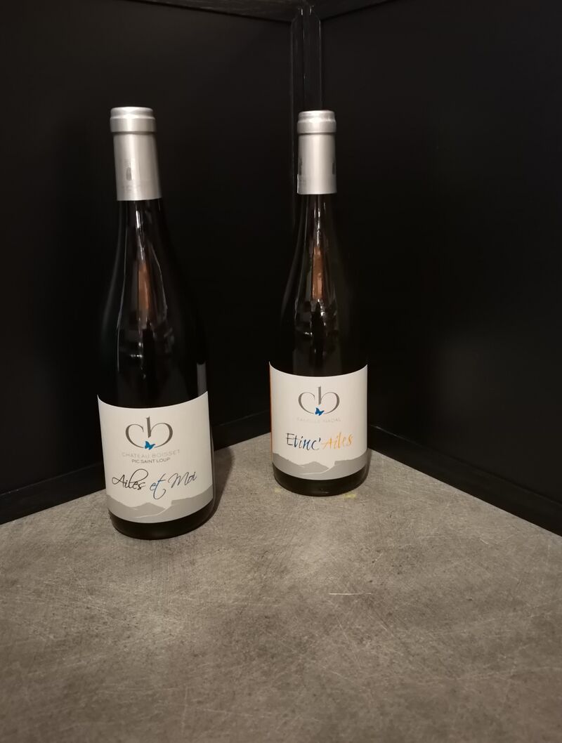 Ailes et Moi (Pic SaintLoup) = 15.90€ / Etinc'ailes (St-Guilhem-le-Désert) = 13.50€ 