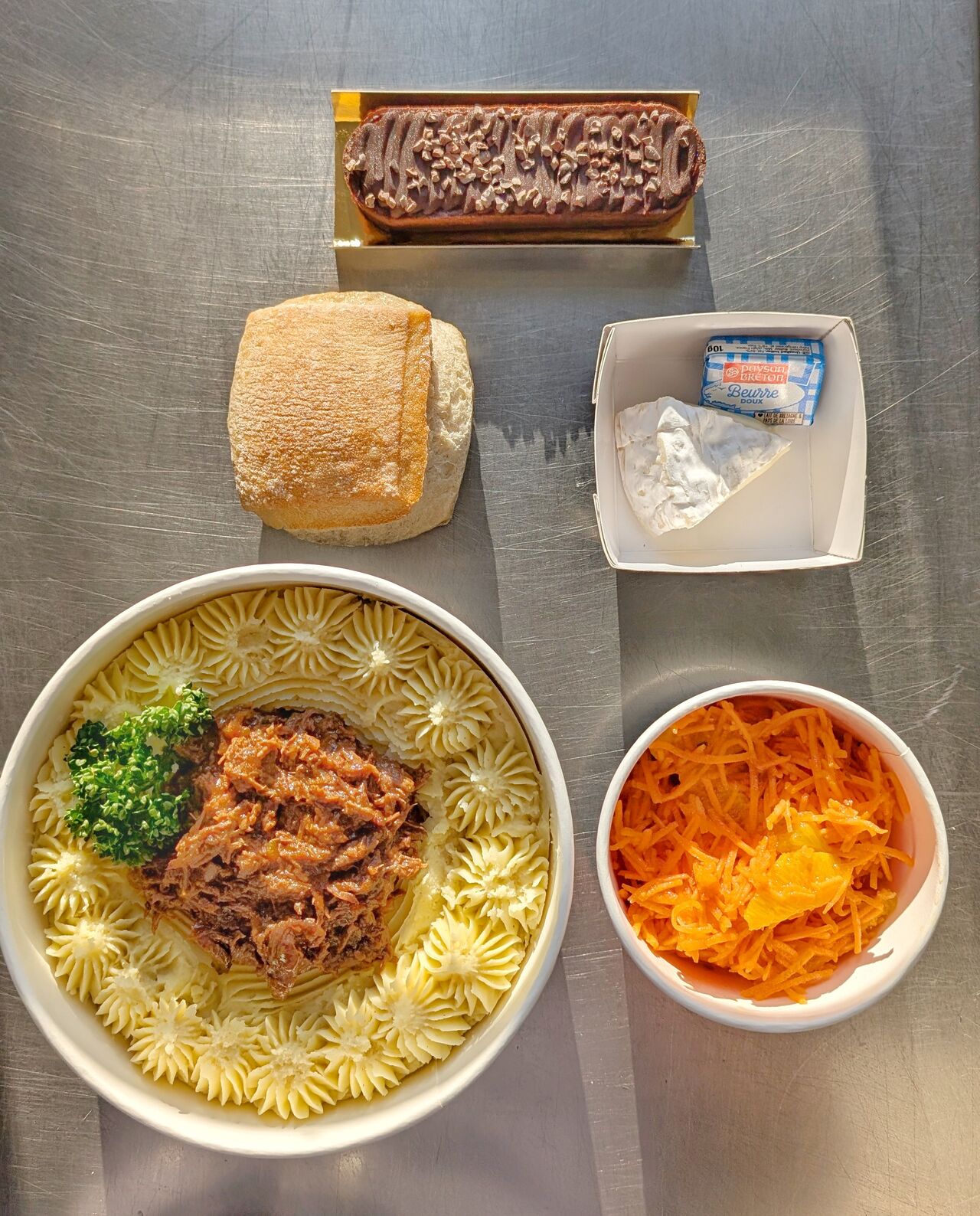 Purée maison et effiloché de boeuf 