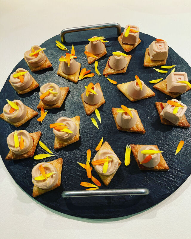 Crackers parmesan foie gras