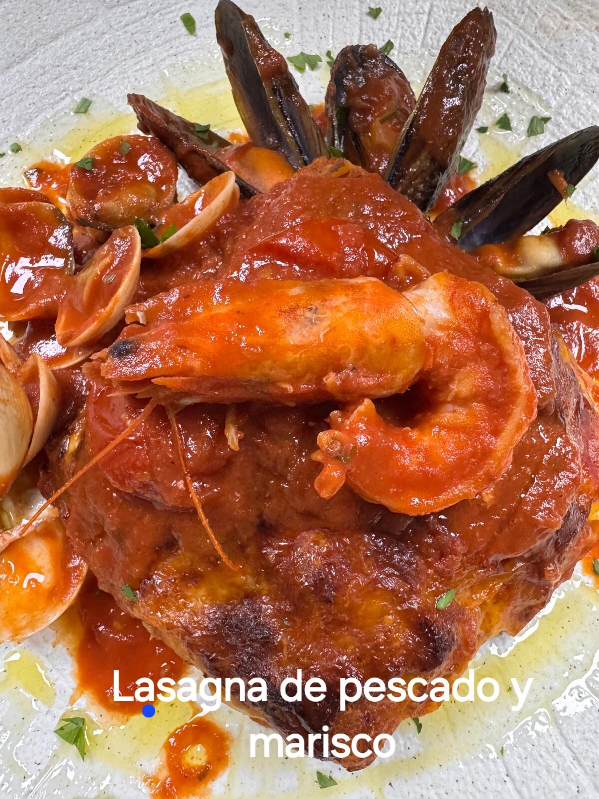 LASAGNA DE PESCADO Y MARISCO