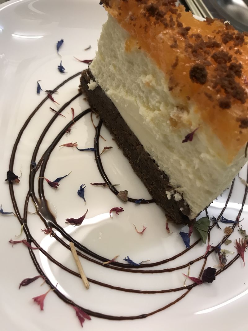 Sacher Cheesecake