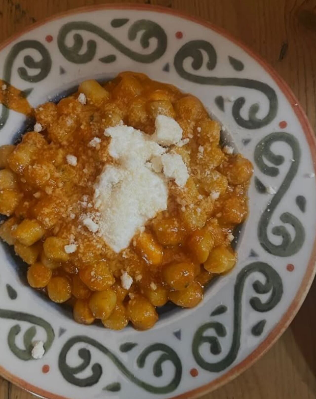 🍽️✨ Gnocchetti con Salsa di Datterino 🍅 e Burrata di Bufala 🥰 ✨🍽️