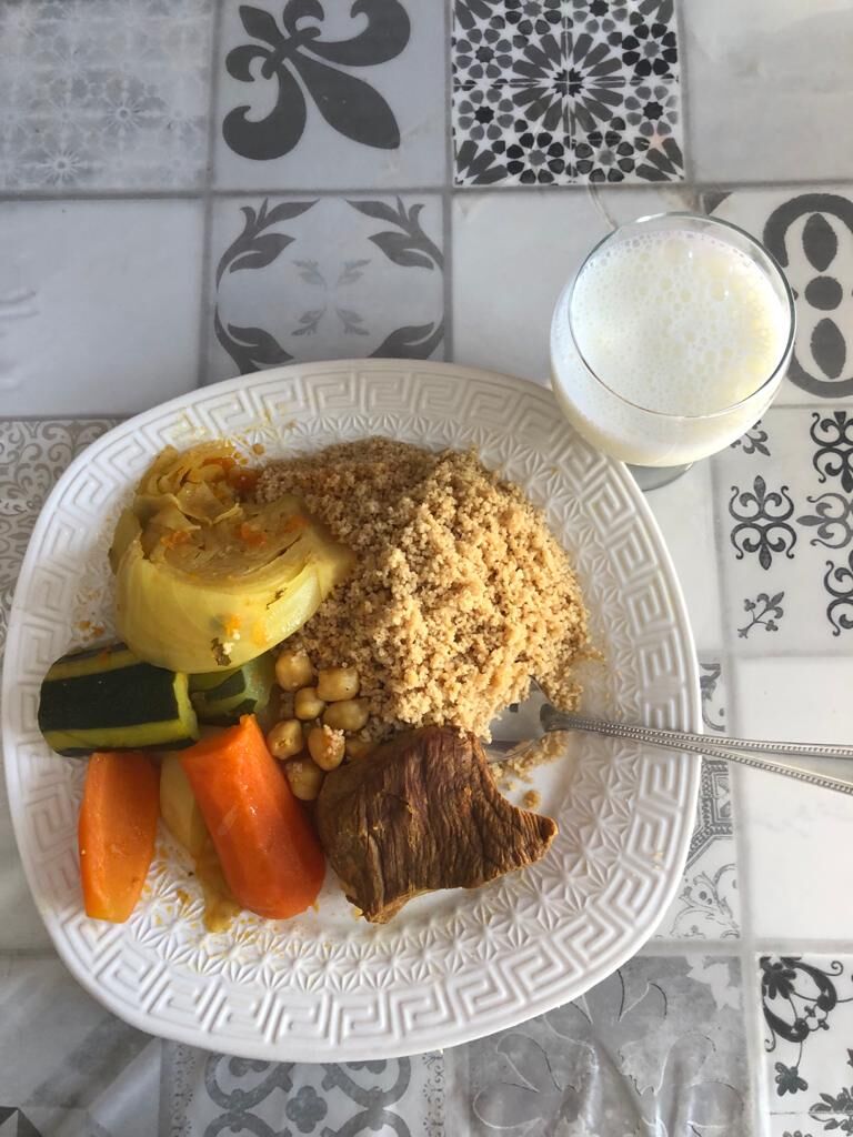 Couscous au blé complet/ un petit verre de laban