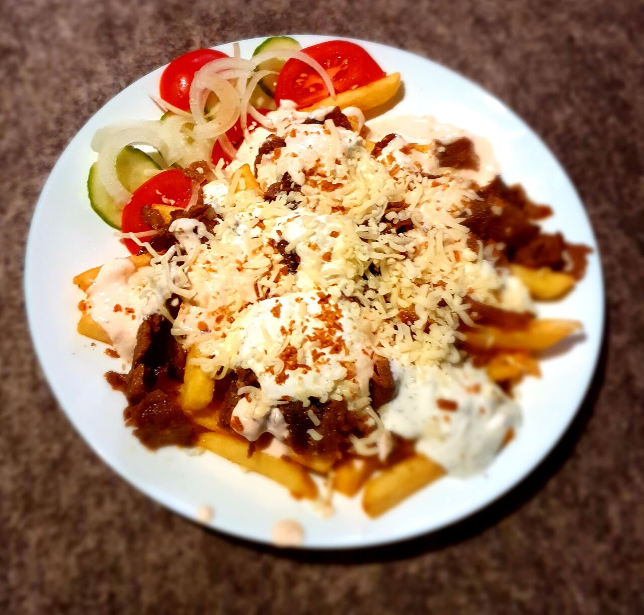 Gyros tál választható öntettel ajándék üdítővel.
1590
Plusz feltét 100 Ft