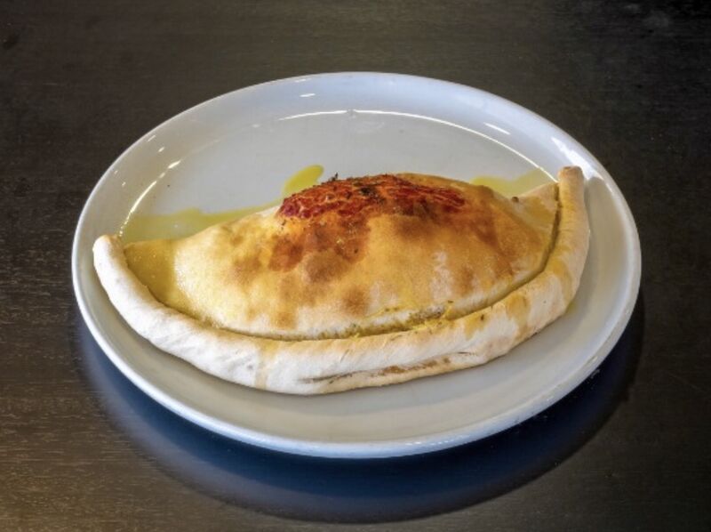 Pizza Calzone