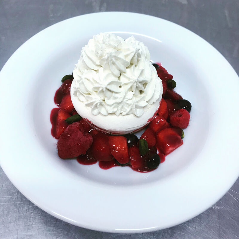 Pavlova aux Fruits Rouges, Crème Chantilly