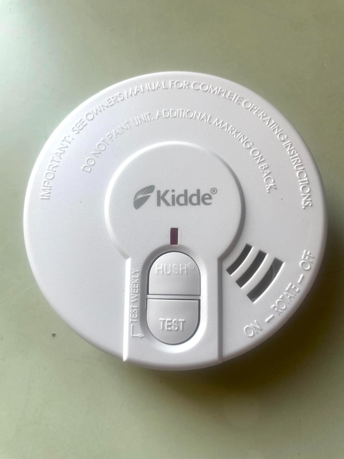 Smoke Detector & Alarm / Rilevatore di fumo con Allarme