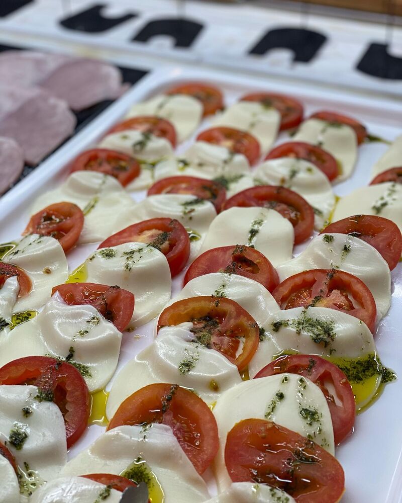 Tomates mozzarella, un classique ! 