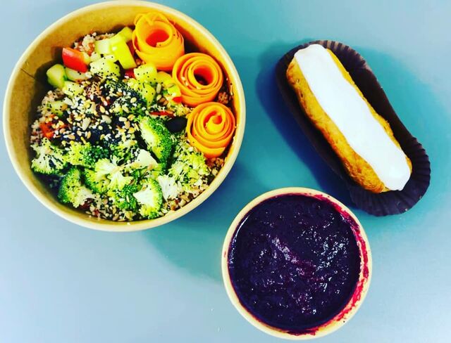 Smoothies, bowls, salades, desserts maison