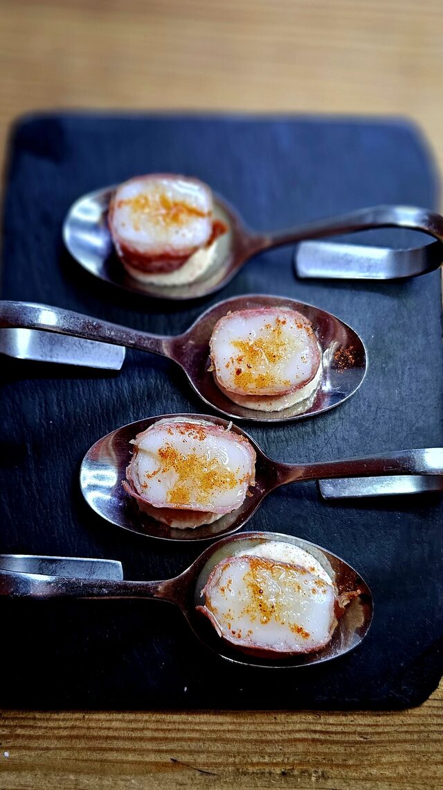 Vieras Enroladas em Bacon