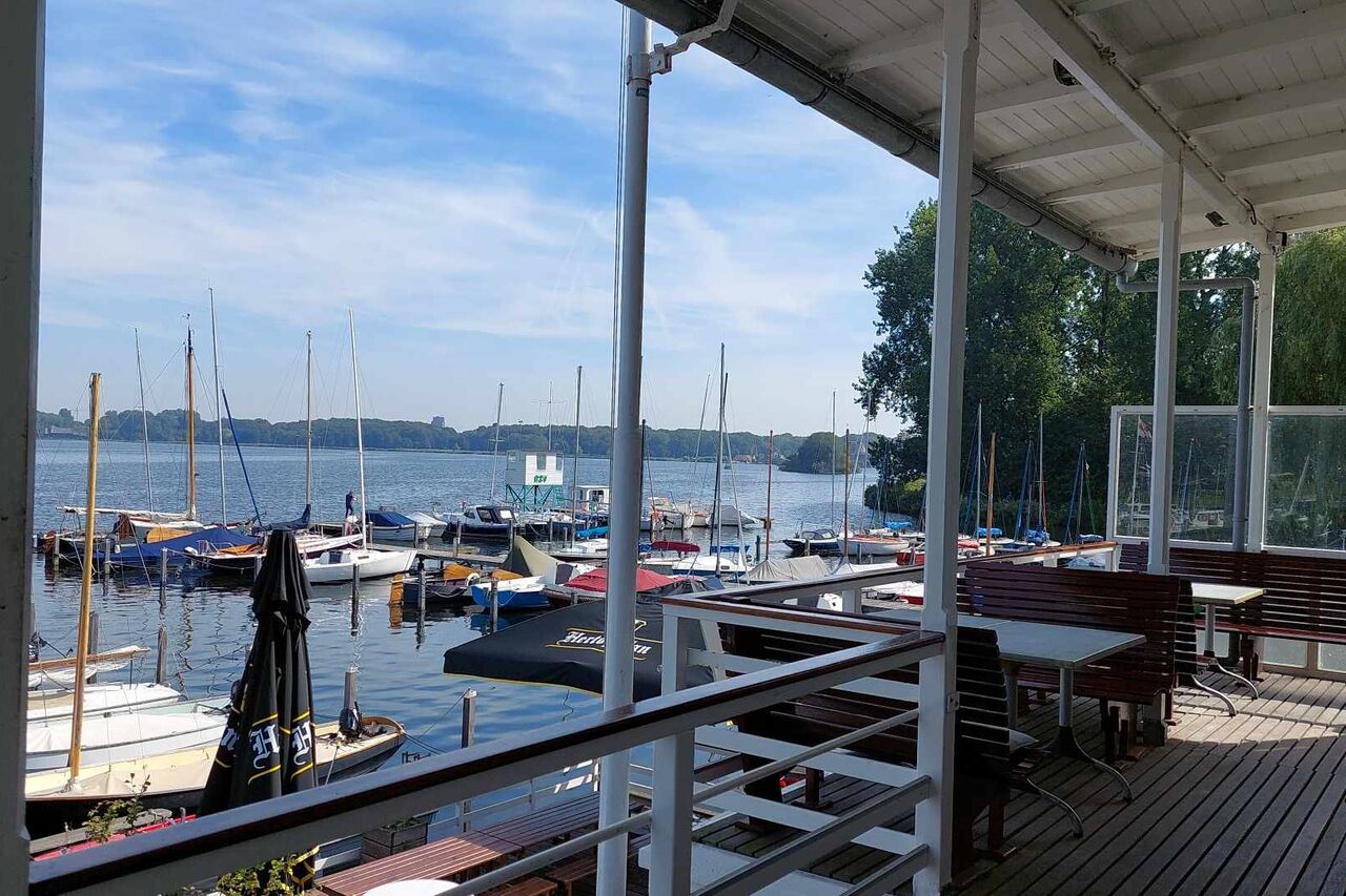 Wat is Brasserie RZV?