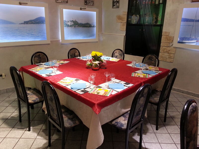 Una cena con tavolata particolare