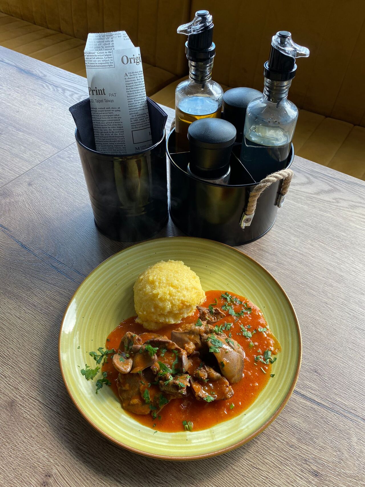 Ficatei de pui cu mamaliguta