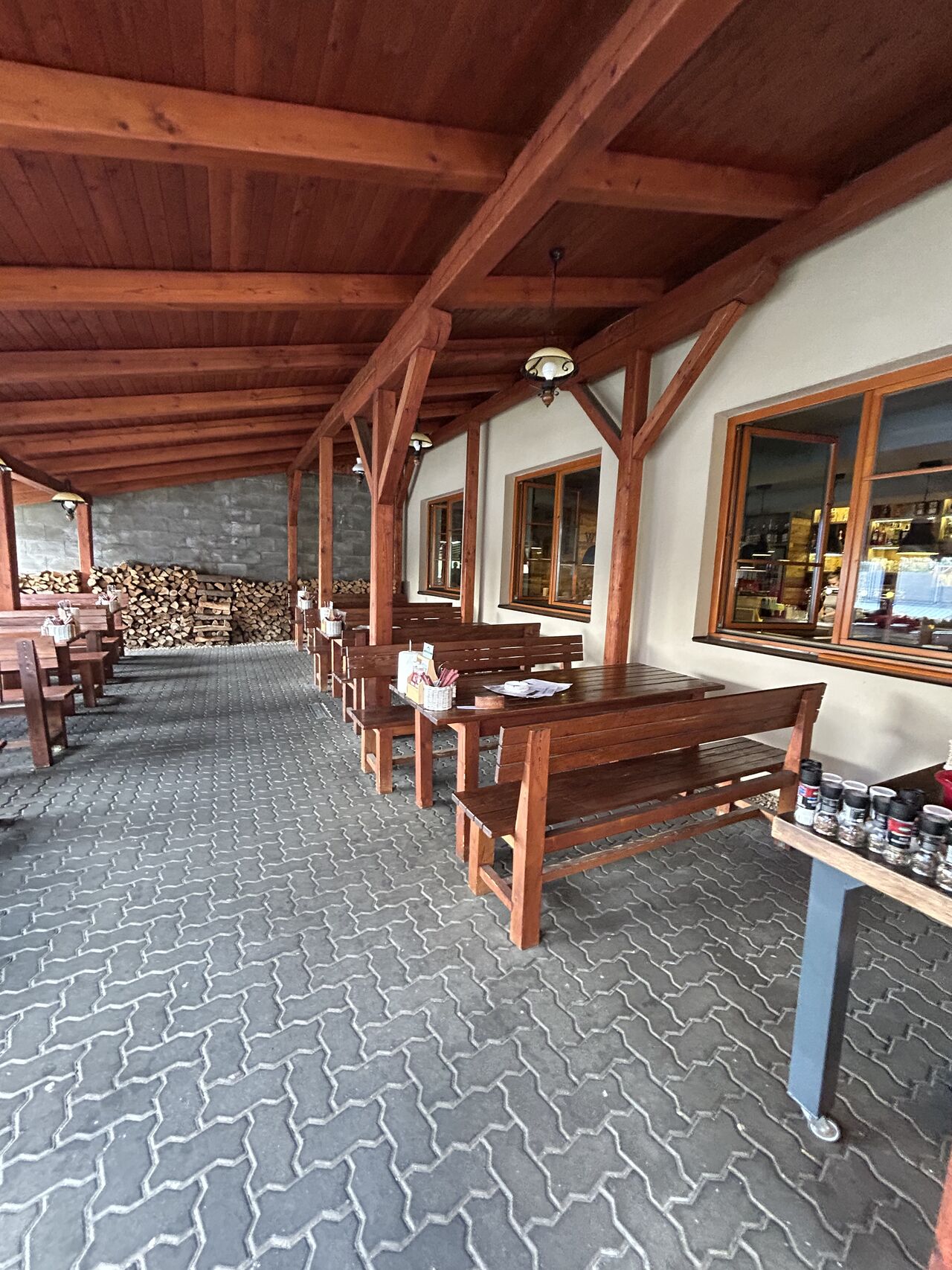 Prostory zastřešené zahrádky