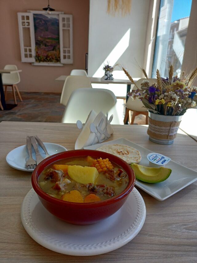 Hervido/Sancocho/Sopa de res