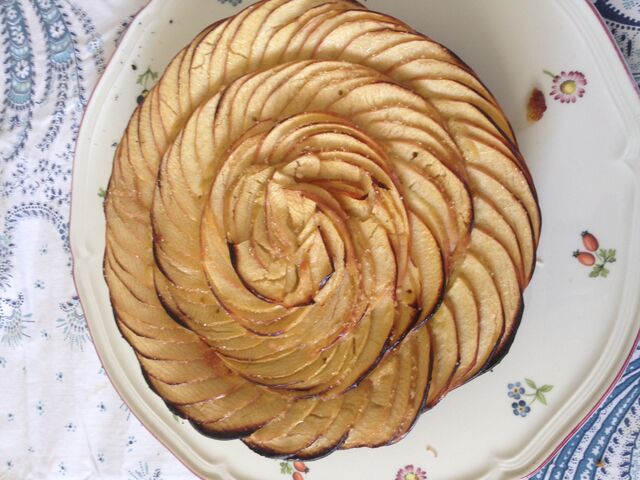 Tarte aux Pommes 6 personnes
21€