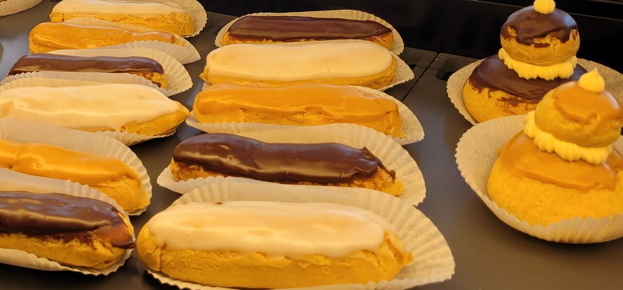 LES ECLAIRS et RELIGIEUSES