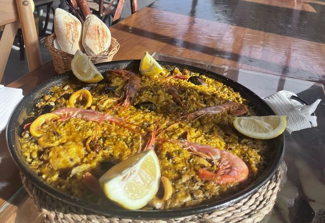Paella de marisco