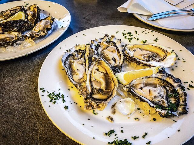 Aperitivo, Champagner und Austern