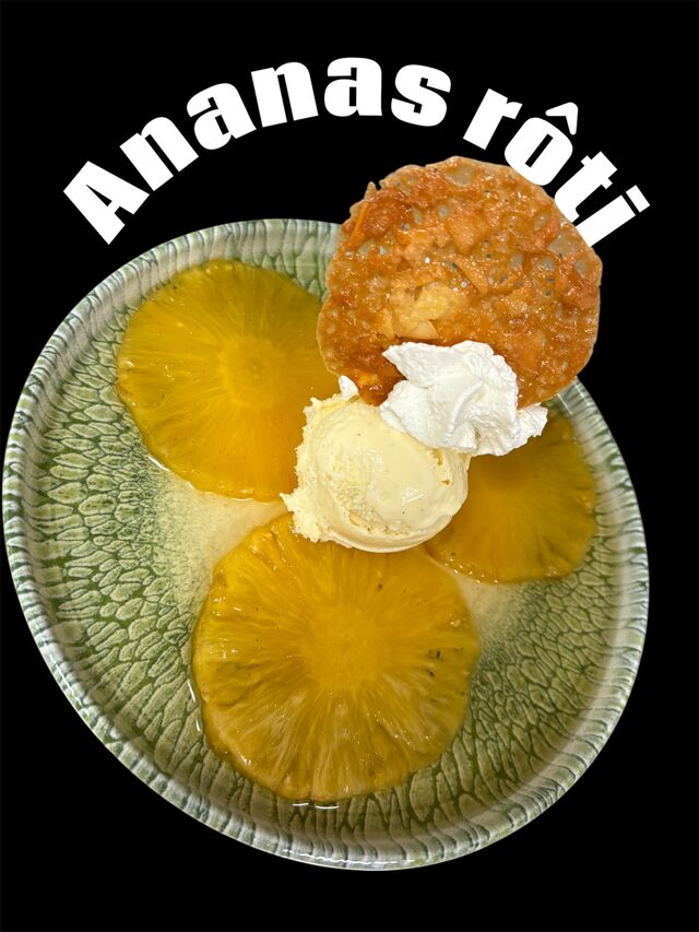 Ananas roti au caramel glace vanille bourbon