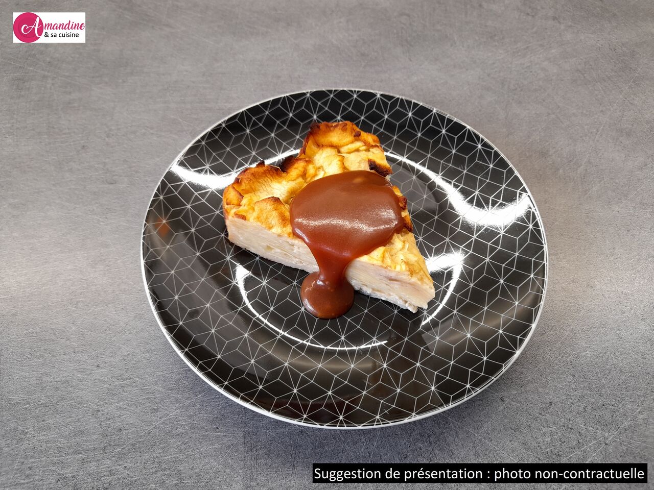 Gâteau invisible aux pommes et son caramel moelleux