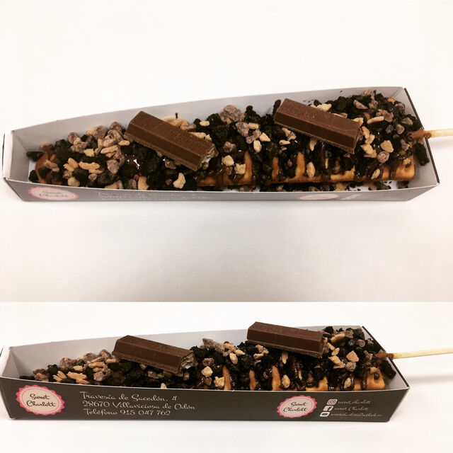 *GOFRE PIRULETA*
Con trocitos de galleta Oreo, Kit Kat y Nutella 