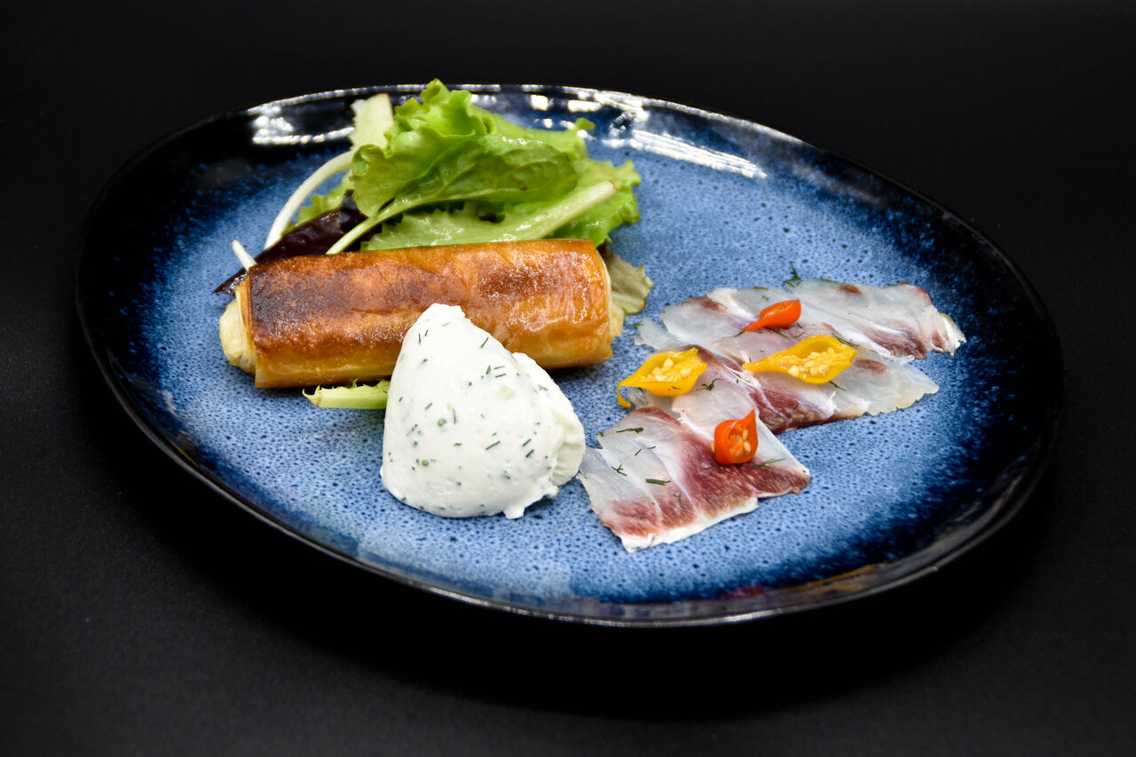 Maigre en deux façons, en Gravlax et en croustillant, mousse façon