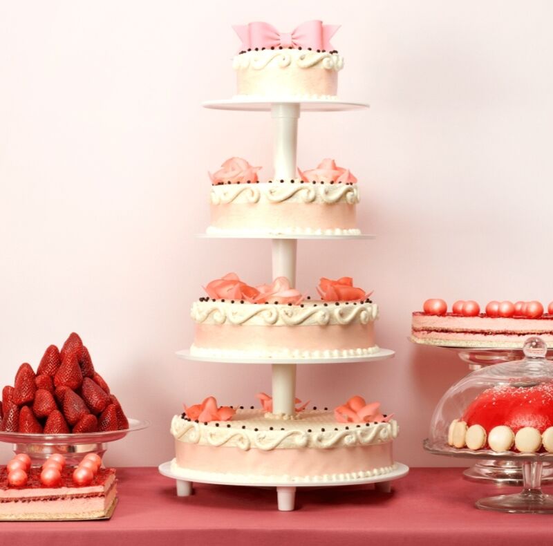 ROMANTICA
dès 3,34€ la part
Génoise chocolat et crème chocolat , génoise et crème : vanille, noisette, noix de coco ou fraise
