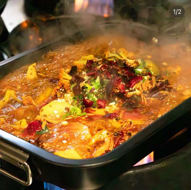 Hot pot di SICHUAN branzino piccante