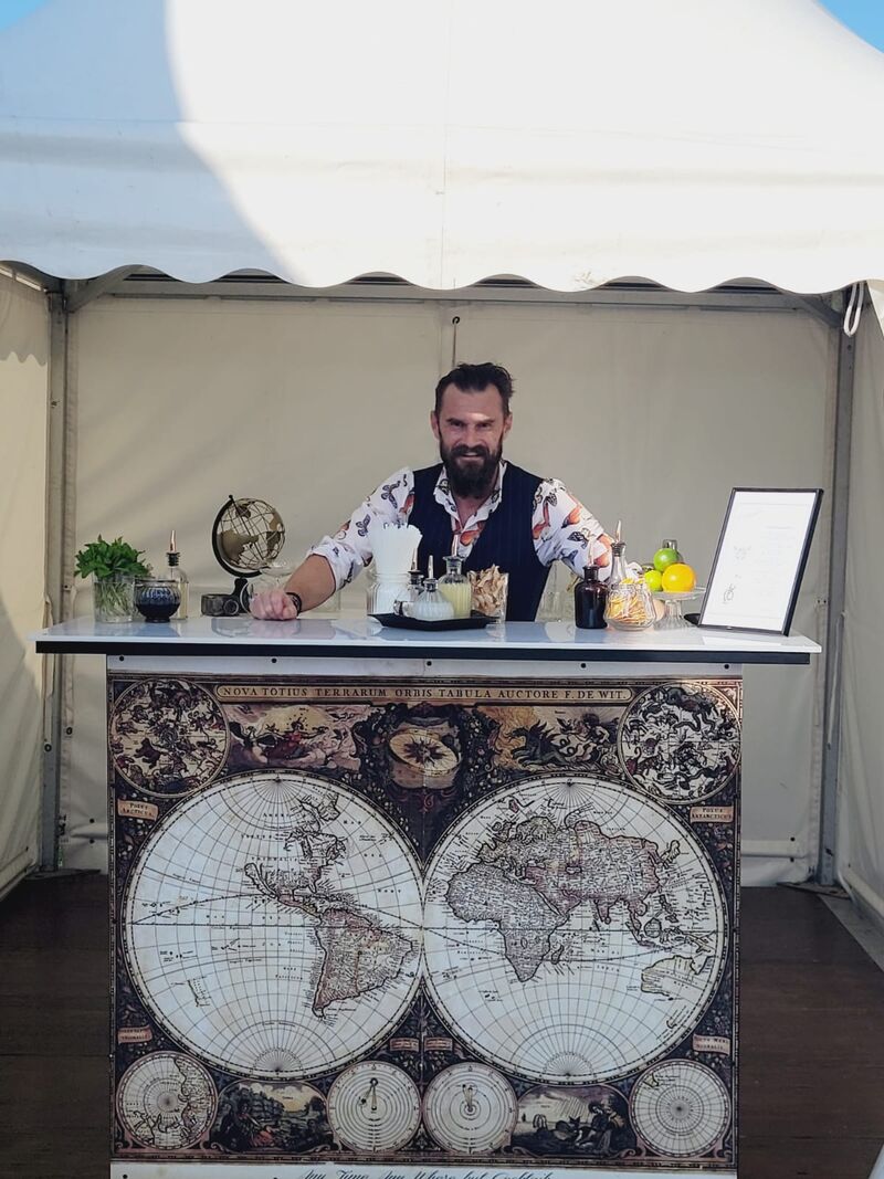 Bel Anniversaire sur Tourgeville sur Mer.
Et sous le soleil de Normandie
Juillet 2021