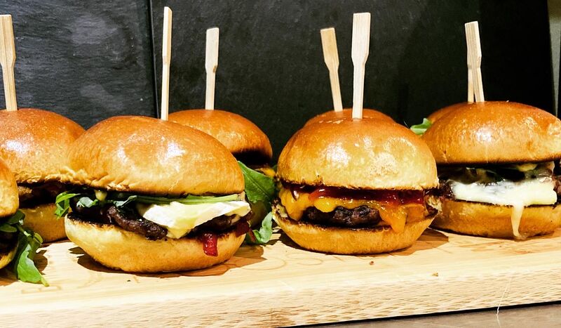 Mini burgers 