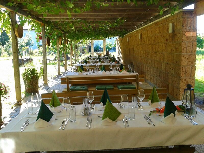 Unsere Laube für Feiern
