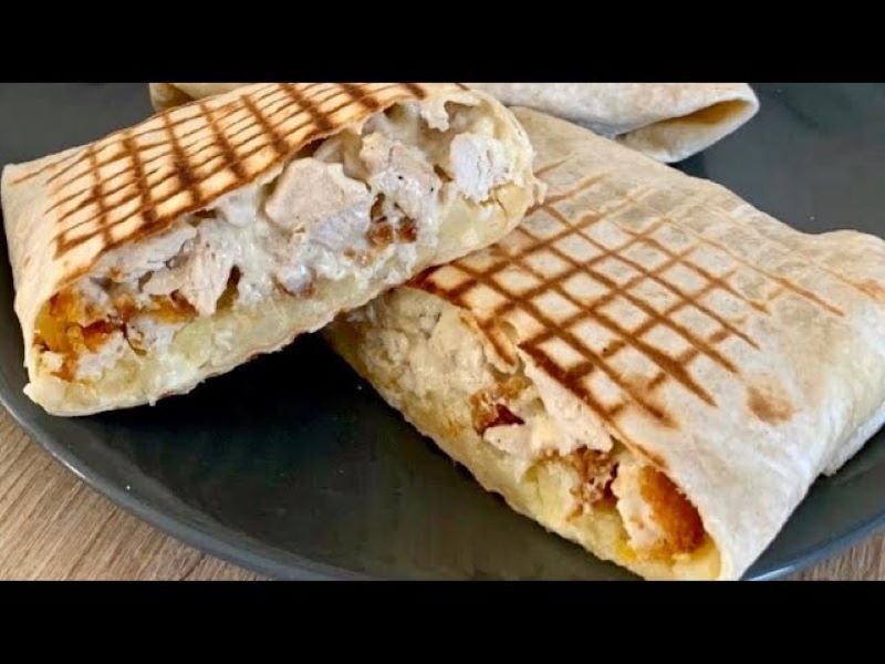 TACOS POULET FROMAGERE 8€