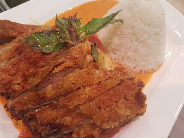 Ente mit Thai Curry Sauce und Duftreis