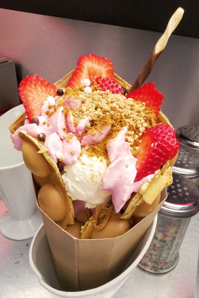 Bubble Waffle Fraises