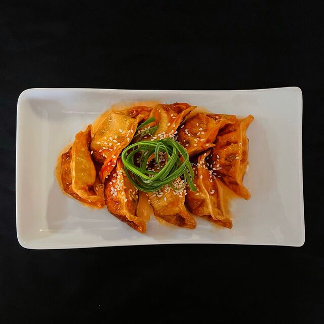 2 300 HUF 양념만두(8개) - Yangnum dumplings (8pcs)