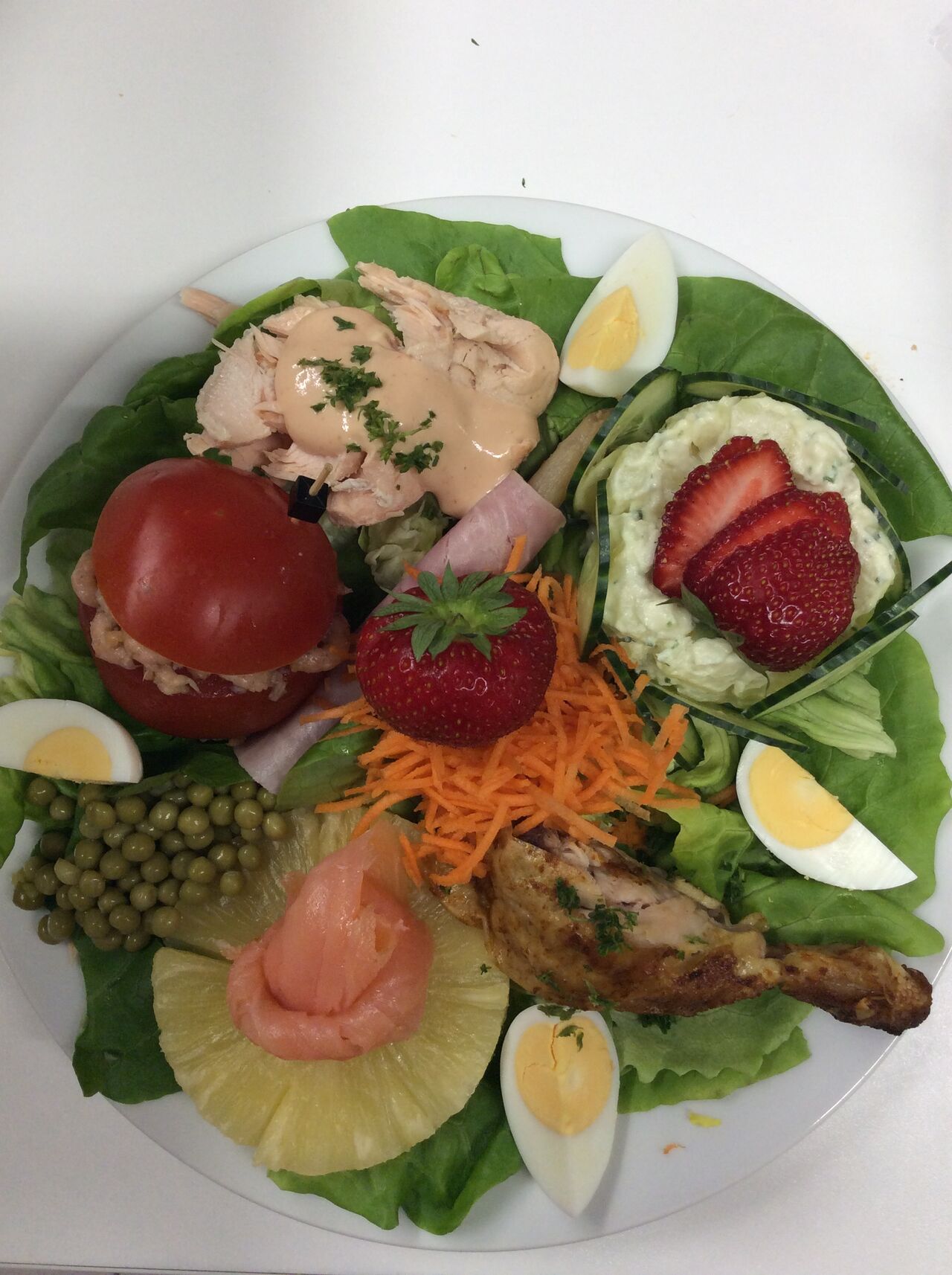 Gevarieerde koude schotel