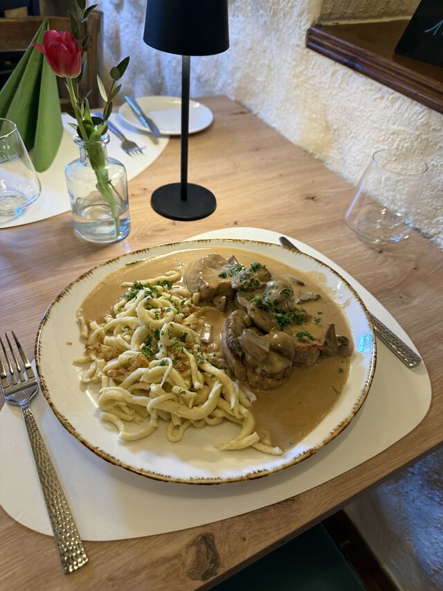 Medaillons mit Spätzle 
