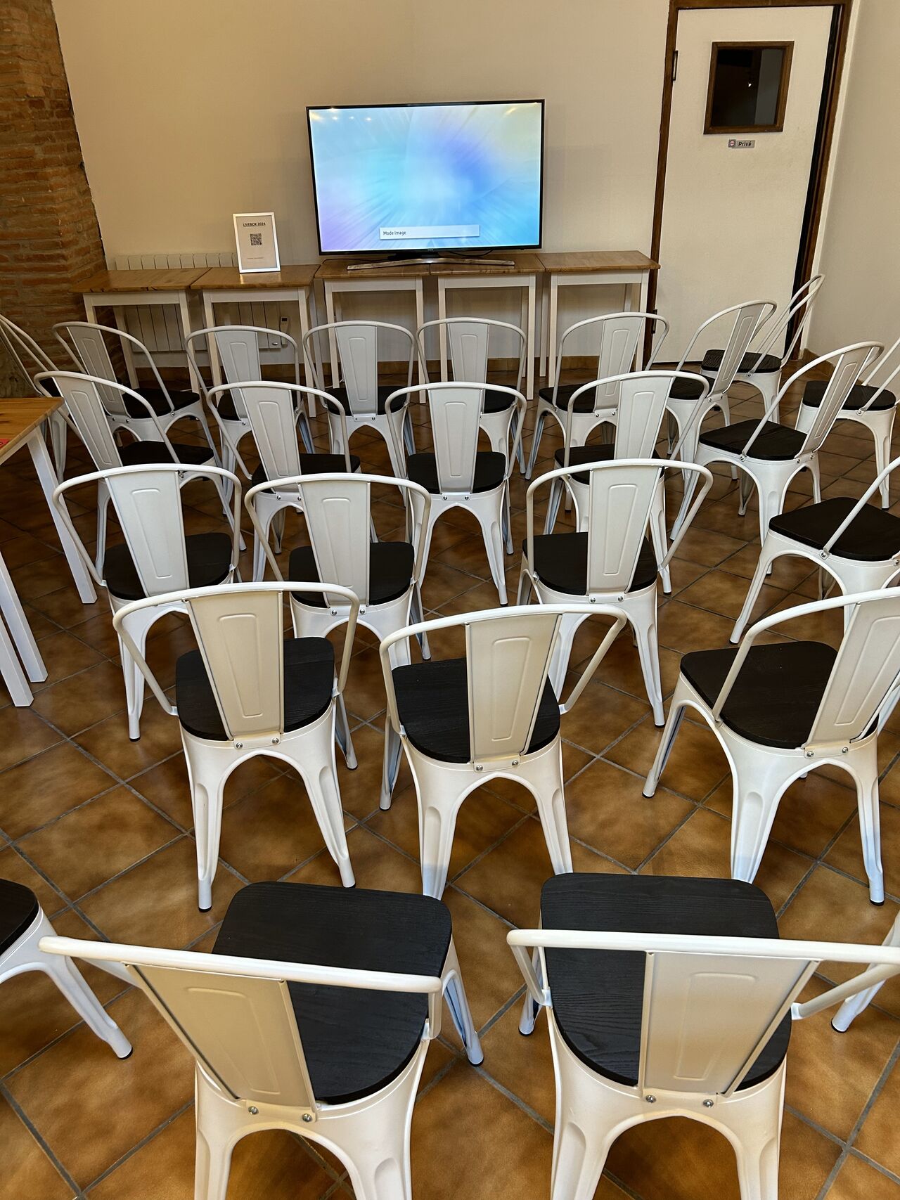 Grande salle de réunion