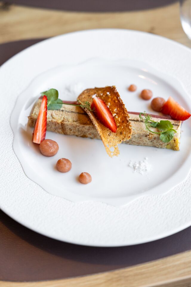 Opéra de foie gras, Fraise, Rhubarbe, Crillon des Vosges