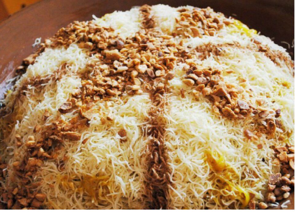 Seffa à la marocaine 6 € la part
(Semoule, amandes, cannelle et sucre)