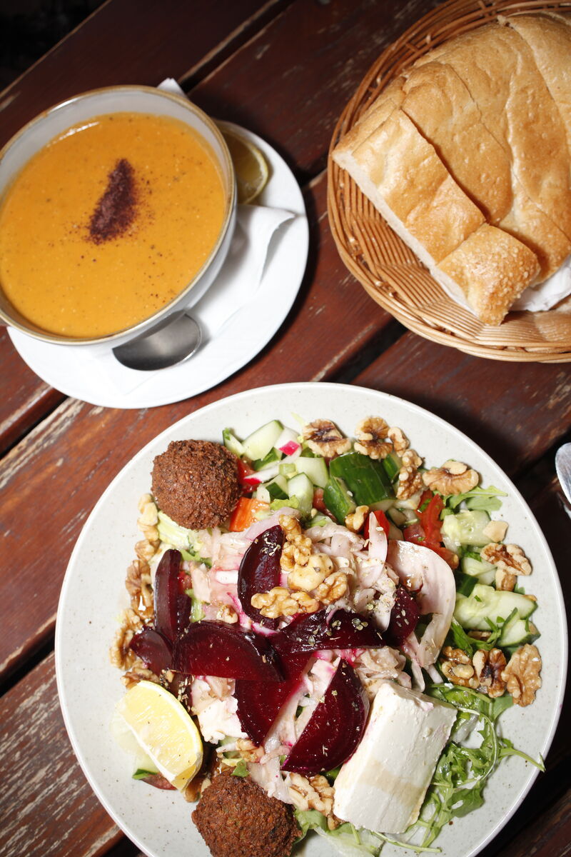 Papas Salat & Linsensuppe
