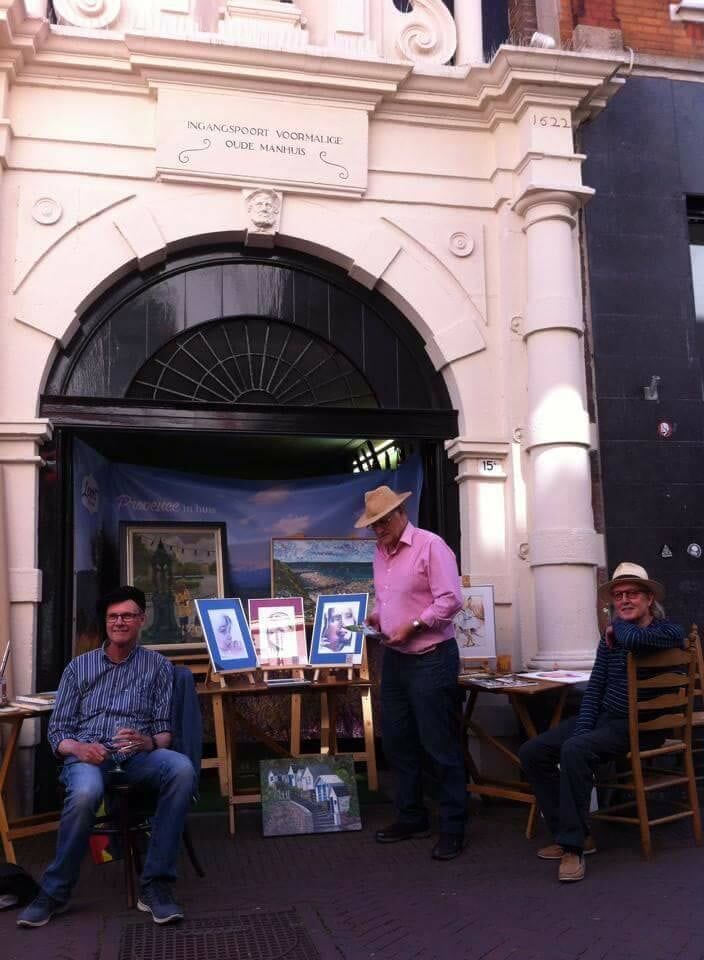 Regelmatig komen onze Dordtse kunstenaars 