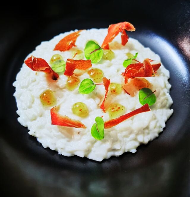 Risotto gorgonzola fichi e trucioli di speck