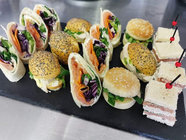 Pieces cocktail pour évènement ou privatisation sur devis.