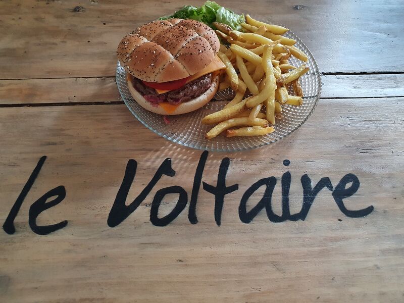 Burger et frites maison 