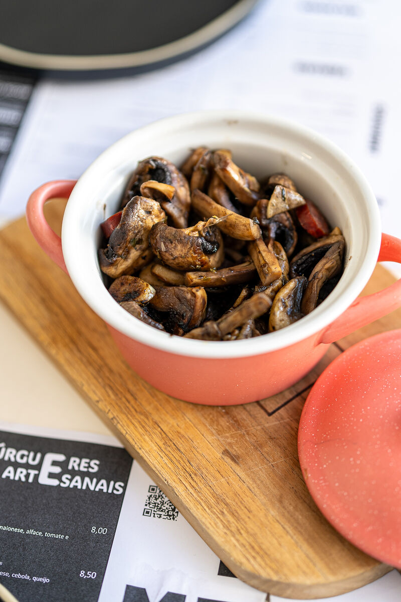 Cogumelos à Taberna