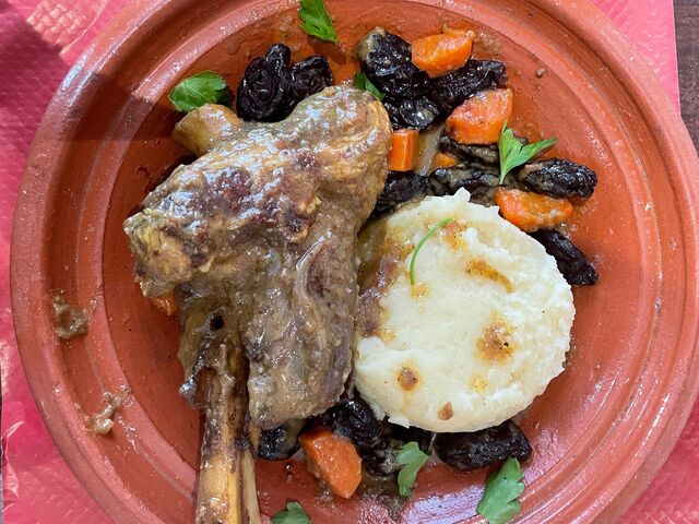 Tajine d'agneau 16€